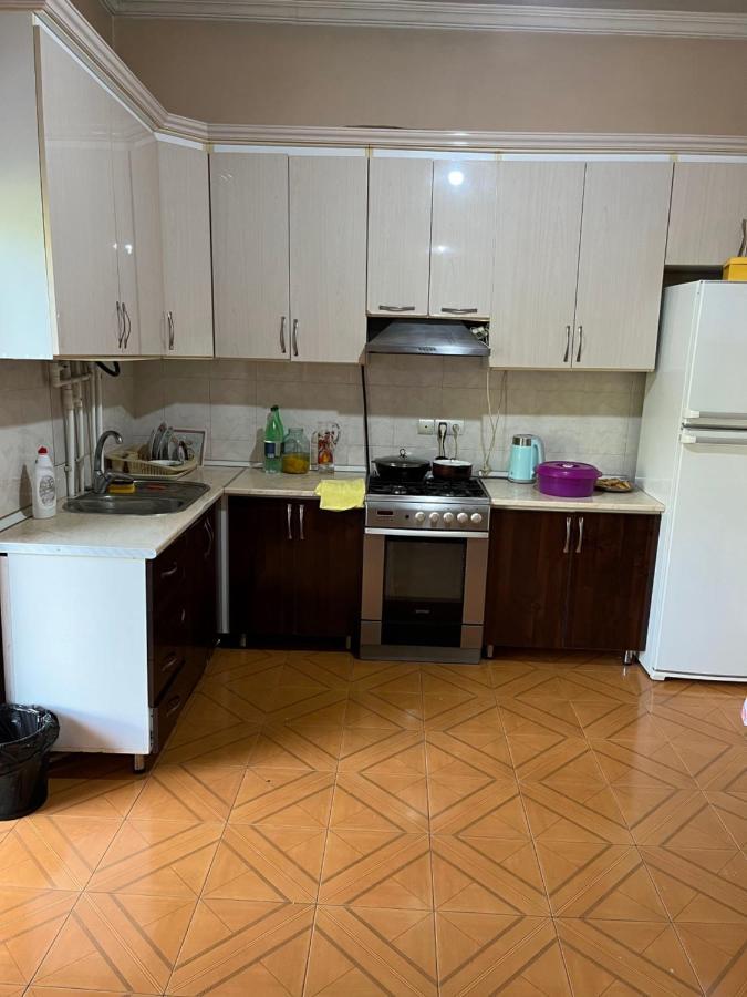 Guest House Saman 가르니 외부 사진